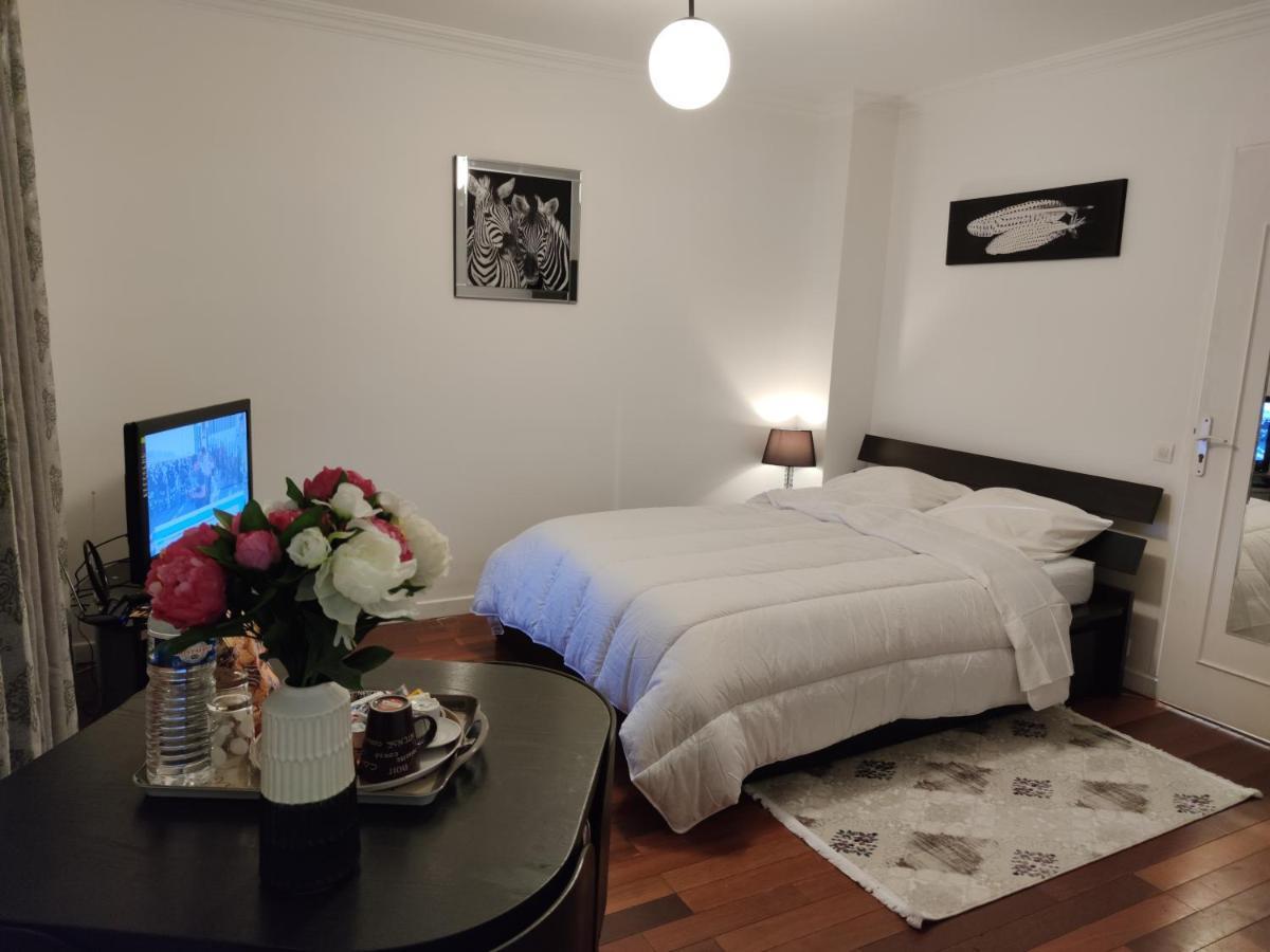 Appartement Tout Equipe Au Calme - Refkl Montfermeil المظهر الخارجي الصورة